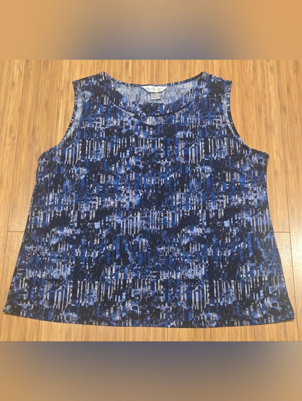 Christopher & Banks Sleeveless Blue Patterned Women's Top